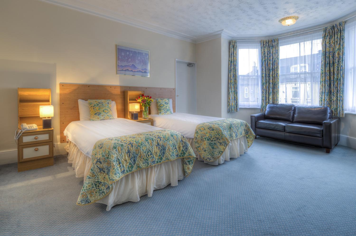 The Dolphin Hotel Great Yarmouth Room photo