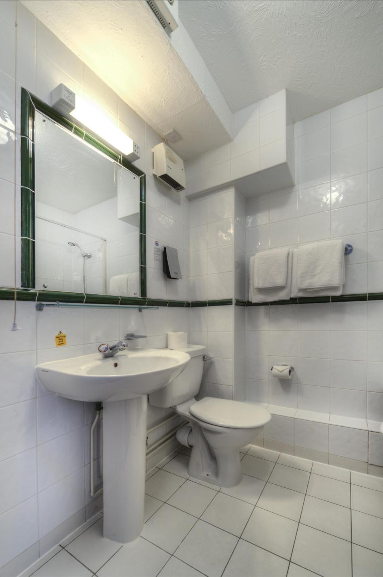 The Dolphin Hotel Great Yarmouth Room photo
