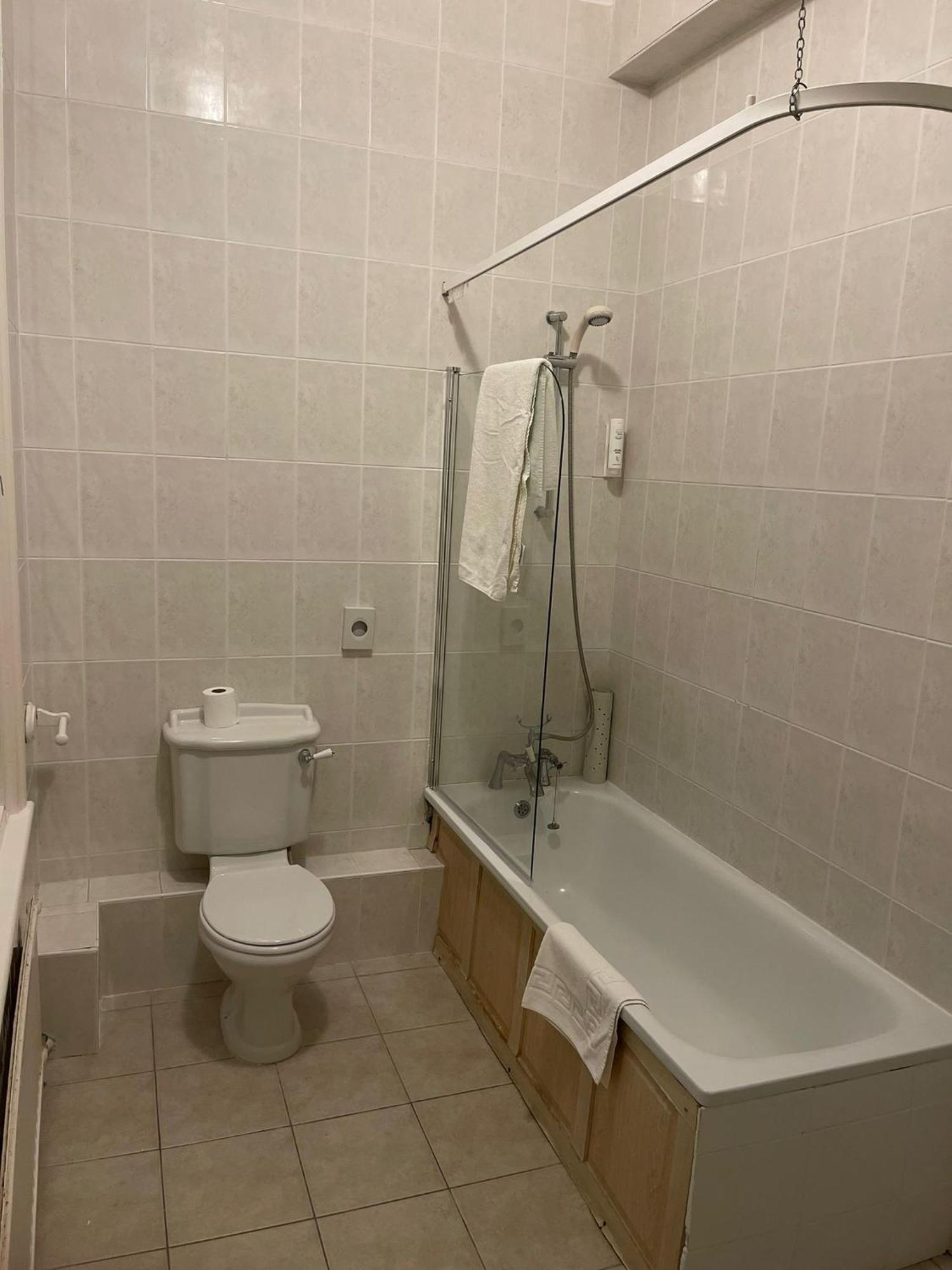 The Dolphin Hotel Great Yarmouth Room photo